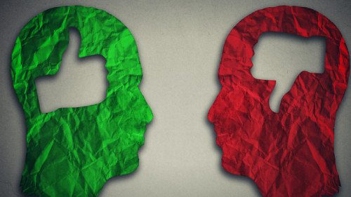 roter-roter-kopf-daumen-hoch-runter-91091653-FO-pathdoc