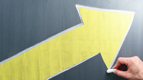 Hand-Kreide-Pfeil-278838619-AS-tadamichi