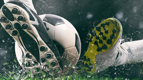 Stollen-Fußball-290936219-AS-alphaspirit