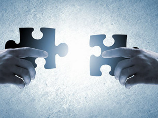 Handwerker-Puzzle-68575946-AS-Sergey-Nivens