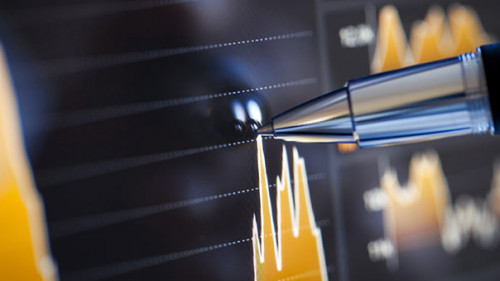 Stift-Kurve-300844962-AS-Hale