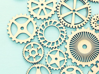 Hand-Zahnraeder-244220526-AS-tomertu