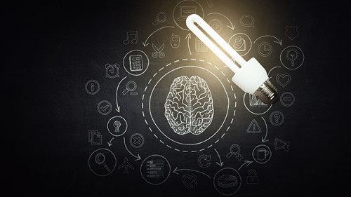 Gluehbirne-Gehirn-297956231-AS-Sergey-Nivens