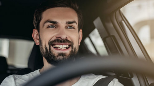 Autofahrer-162228748-AS-Vasyl