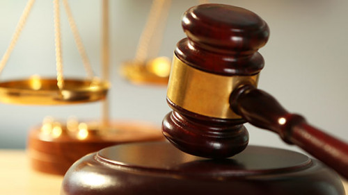 Urteil-76403295-AS-Africa-Studio