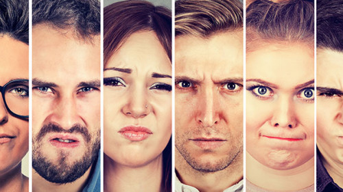 Menschen-uebellaunig-133032319-FO-pathdoc