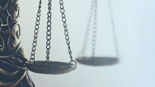 Waage-147187259-AS-Paul