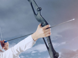 Frau-Bogen-282962239-AS-alphaspirit