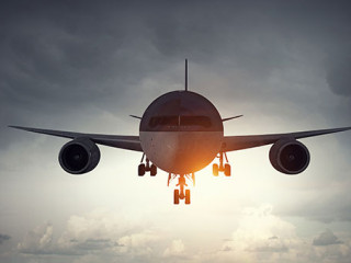 Flugzeug-181424349-FO-Sergey-Nivens