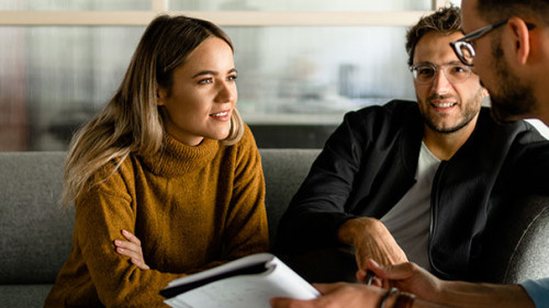 Paar-Berater-296750064-AS-StockRocket