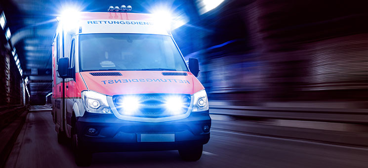 Rettungsdienst-133963205-FO-VanHope