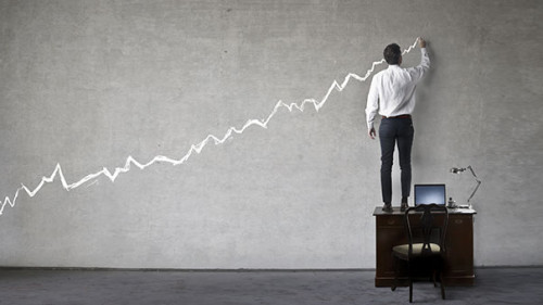 Anzugtraeger-Wachstum-126736265-FO-olly