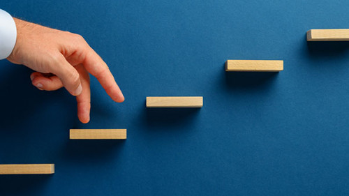 Hand-Stufen-290145815-AS-Gajus