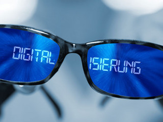 Brille-Digitalisierung-211877773-AS--studio-v-zwoelf