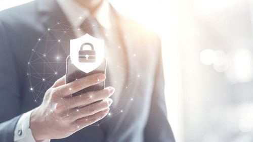 Anzugtareger-Smartphone-Schloss-280912021-AS-oatawa