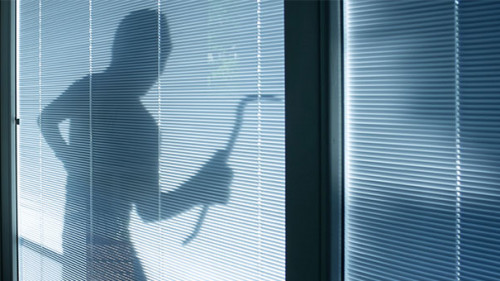 Einbrecher-Schatten-140050302-FO-Paolese