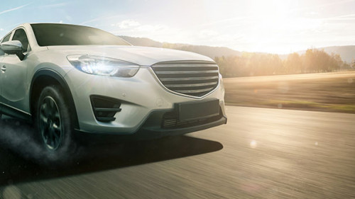 Autofahrt-125476266-AS-ab-photodesign