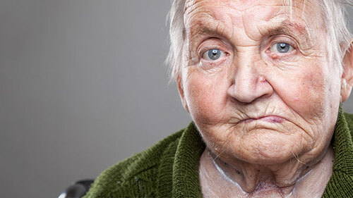 Seniorin-88681988-FO-and-one