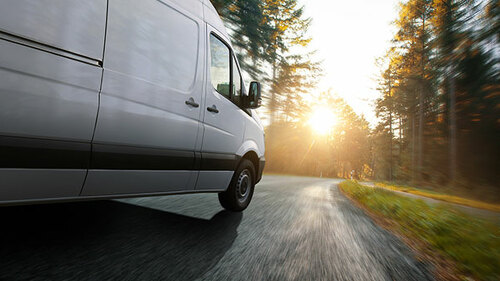 Lieferwagen-226583525-FO-m-mphoto