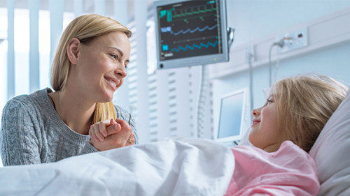 Mutter-Kind-Krankenhaus-223012050-AS-Gorodenkoff