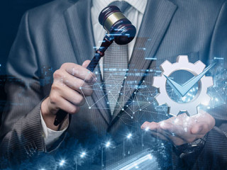 Richterhammer-digital-273907469-AS-natali_mis