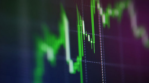 Gruene-Candlesticks-311976538-AS-Engdao