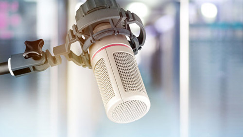 Mikrofon-206747035-AS-BillionPhotos-com