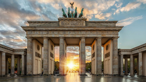 Brandenburger-Tor-176098557-AS-moofushi