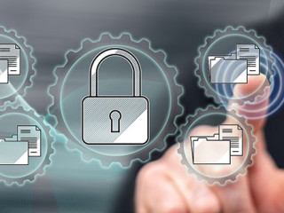 Anzugtraeger-Ordner-Schloss-272586370-AS-thodonal