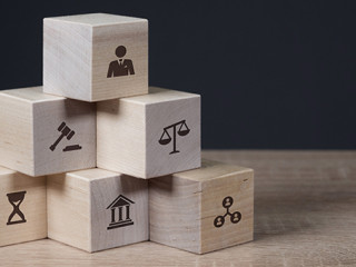 Holzkloetze-321374461-AS-putilov-denis