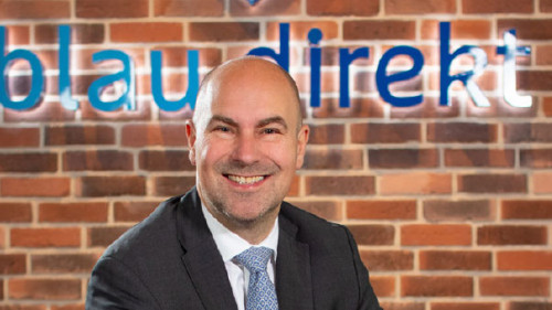 Oliver-Lang-2020-blau-direkt