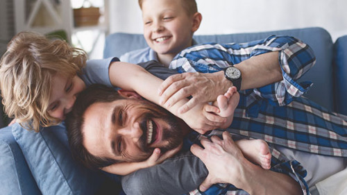 Vater-Soehne-205808730-AS-Yakobchuk-Olena