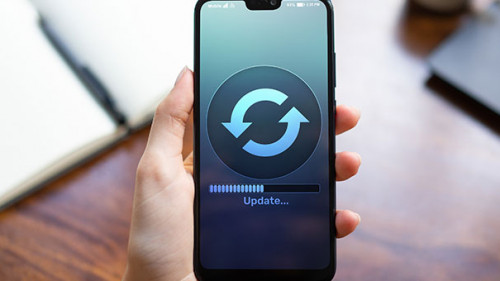 Smartphone-Update-233200974-AS-WrightStudio