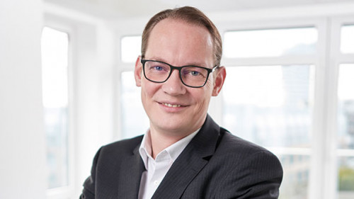 Thorben-Schwarz-2020-Frank-Beer-Monuta