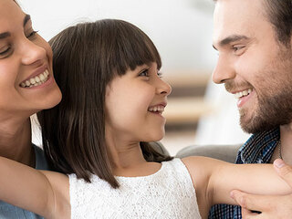 Familie-271142032-AS-fizkes