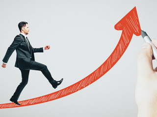 Anzugtraeger-Pfeil-Hand-Stift-257097686-AS-peshkov