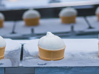 Eisfabrik-294371129-AS-zyabich