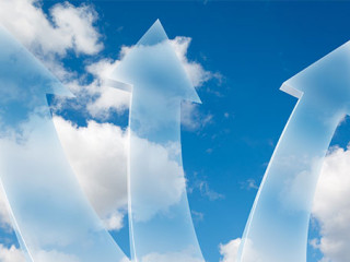 Drei-Pfeile-Himmel-31492287-AS-Pavel-Losevsky