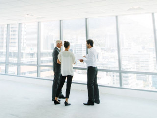 Fenster_Leute_hell_144538740_AS_Jacob_Lund