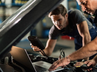 Kfz-Werkstatt-306011983-AS-Drazen