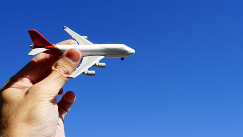 Flugzeug_Hand_92361553_FO_franz massard