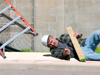 Mann_Leiter_96203183_FO_mokee81