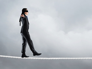 Anzugtraeger-Seil-141100190-AS-adam121