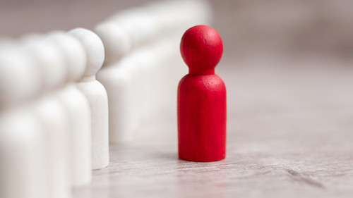 Spielfiguren-303275092-AS-Jo-Panuwat-D