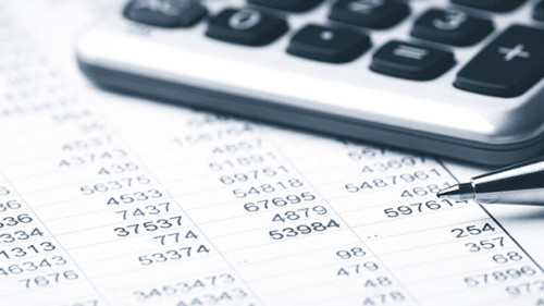 Taschenrechner-Stift-Zahlen-211393989-AS-Philip-Steury