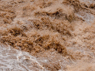 Hochwasser-250634159-AS-borneolover