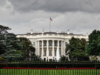 Weißes-Haus-218354850-AS-Bill-Chizek