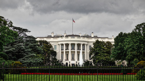 Weißes-Haus-218354850-AS-Bill-Chizek