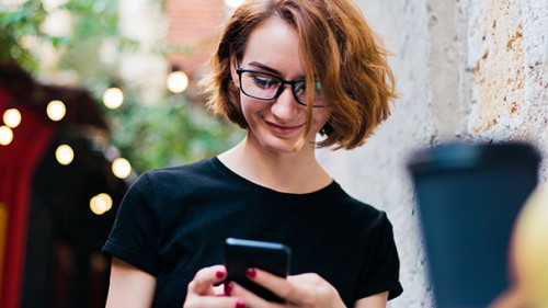 Urban-Millenial-281299965-AS-splitov27