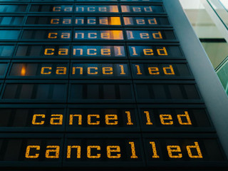 Flug-cancelled-333527033-AS-kay-fochtmann